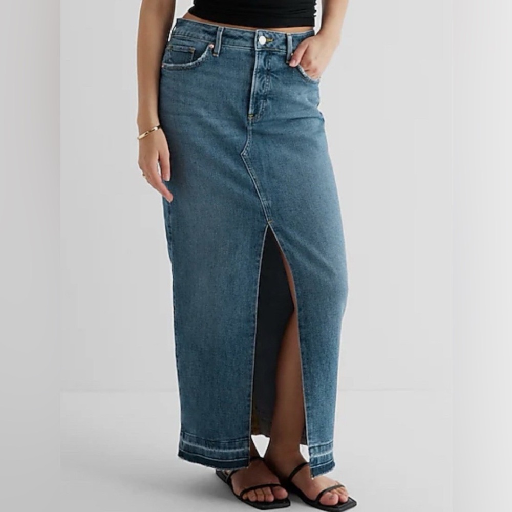Express size 6 High Waisted Front Slit Maxi Denim Skirt Dropped Hem Blue NWT